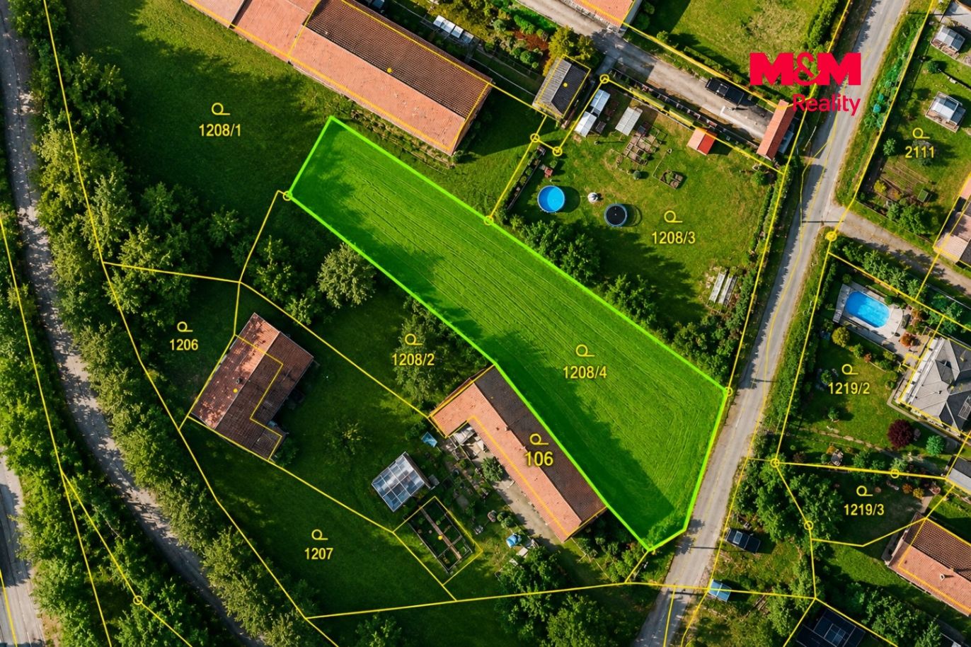 Stavební pozemek 896 m2