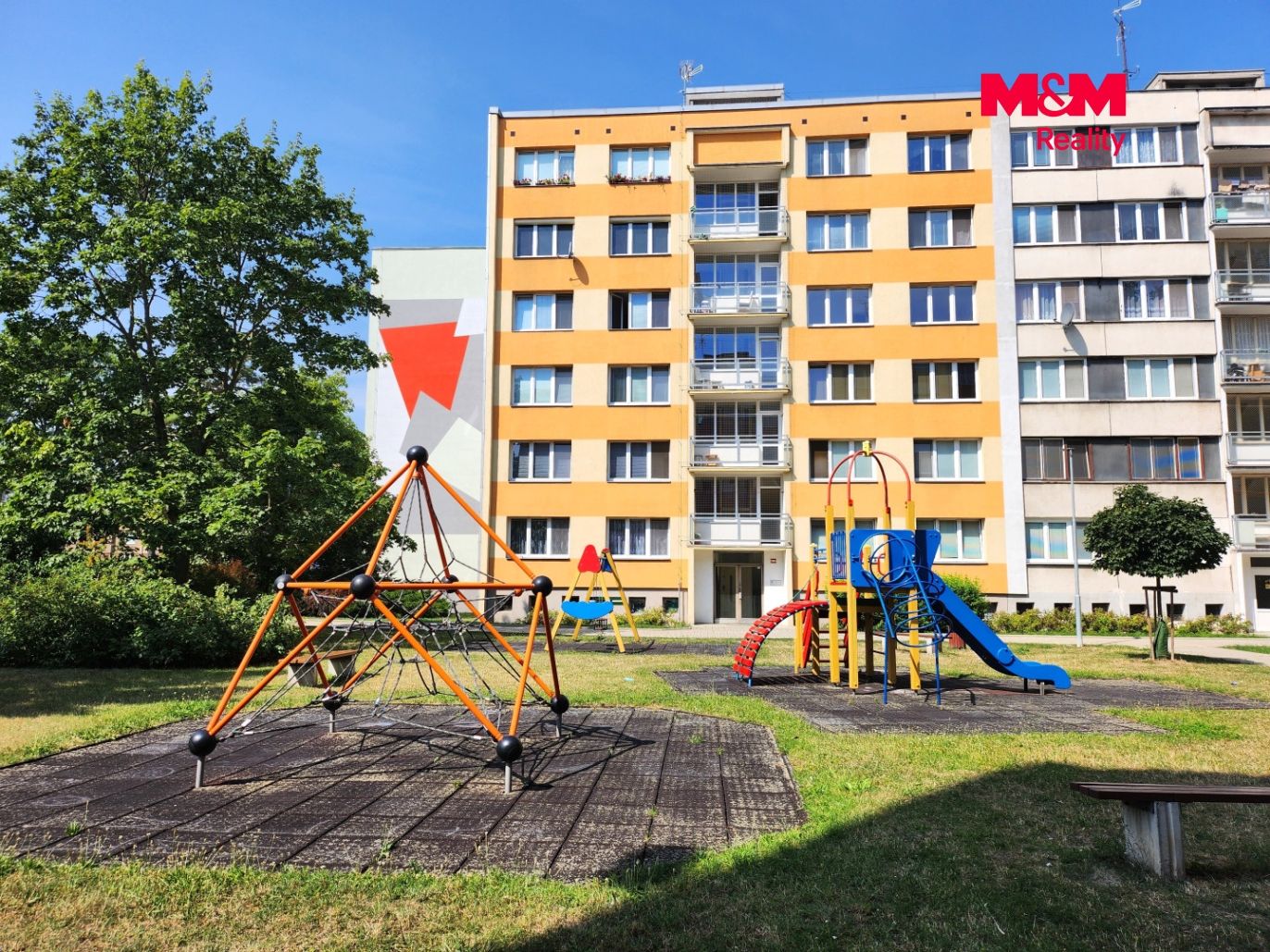dům