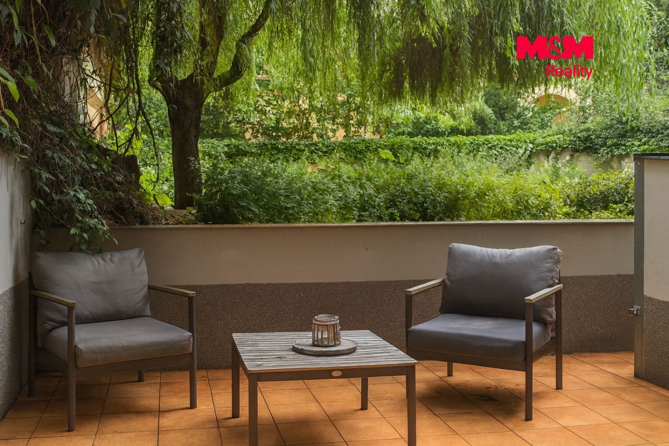 Pronájem bytu 1+kk, 34 m², Praha, ul. Polská
