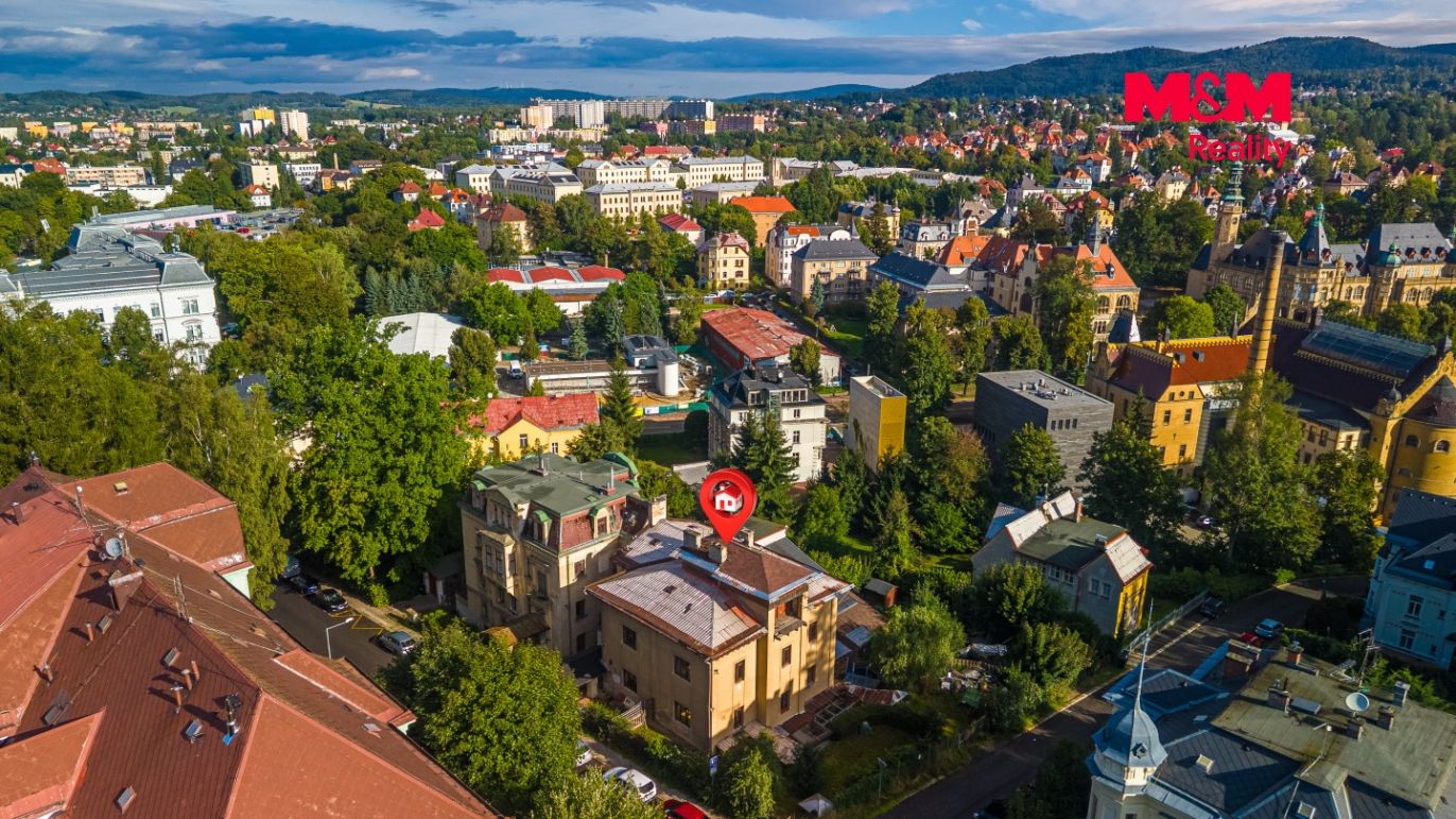 dům