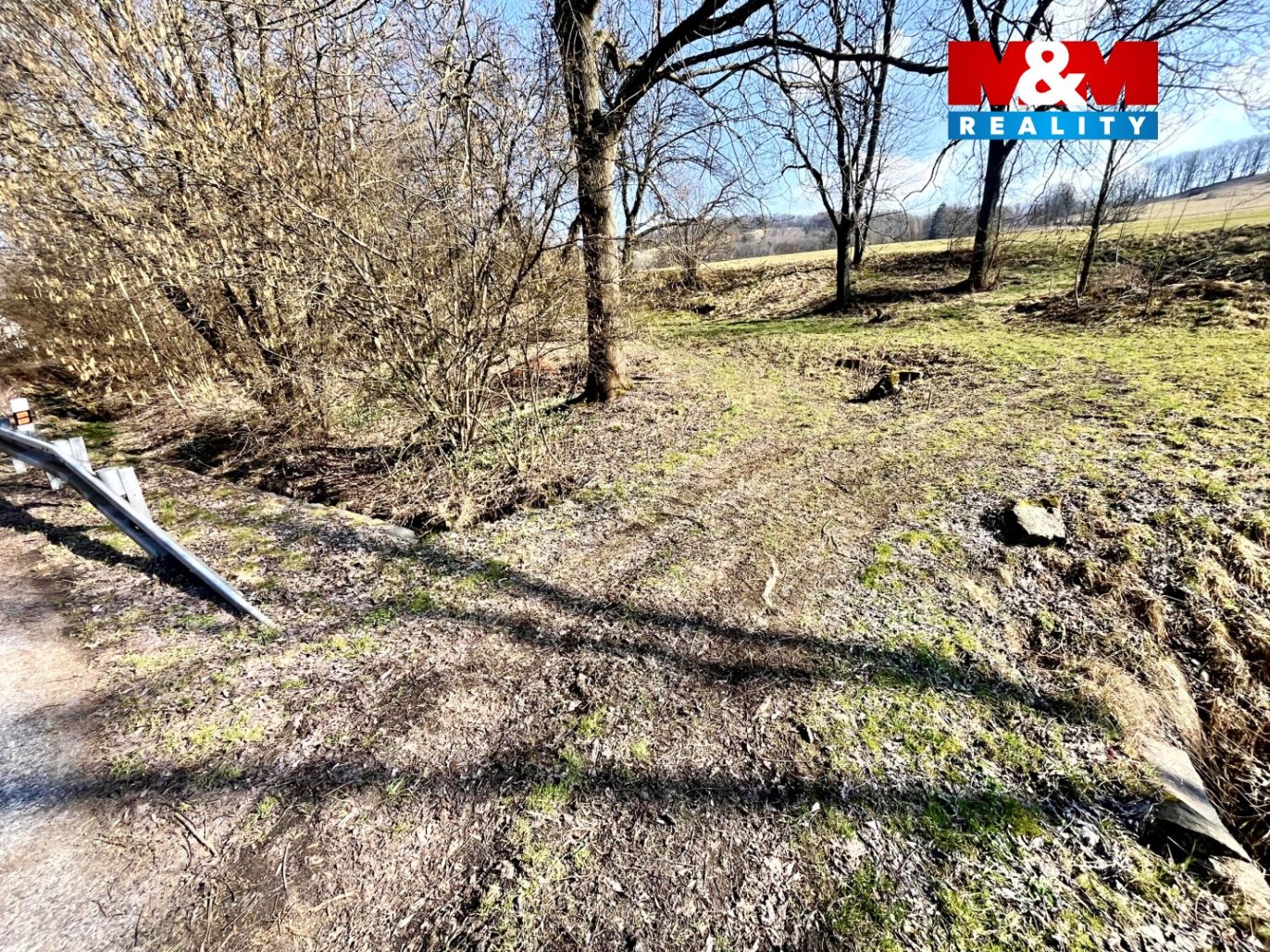 můstek přes potok