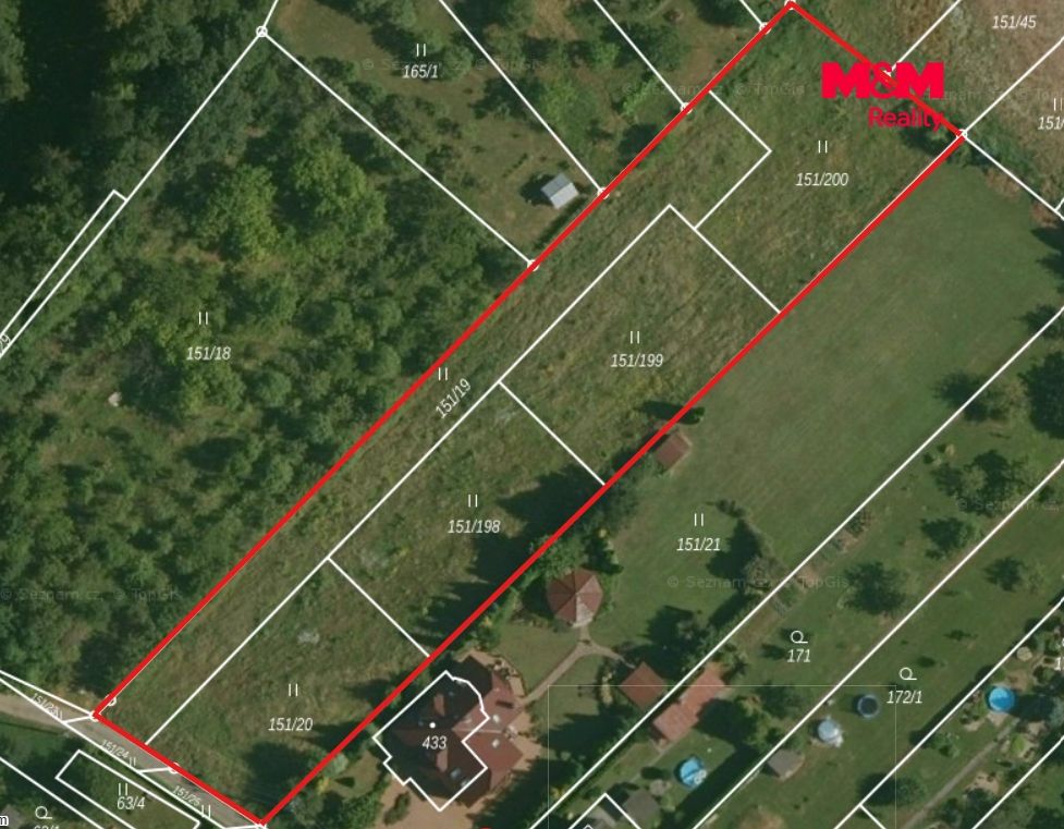 mapa pozemku vinary označen cely.png