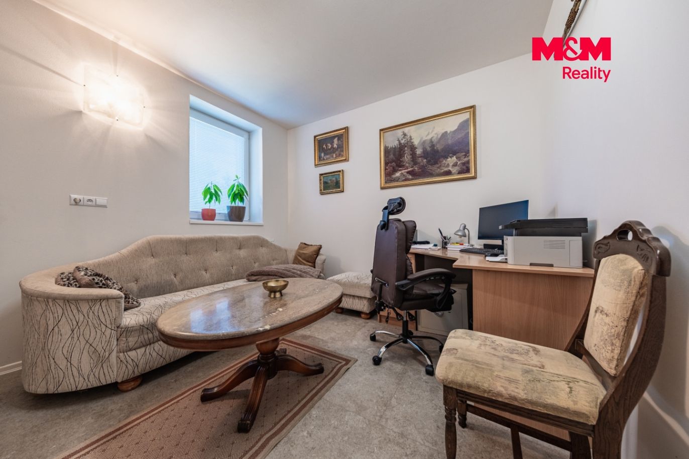 Prodej rodinného domu, 379 m², Mukařov, ul. Do Vrchu