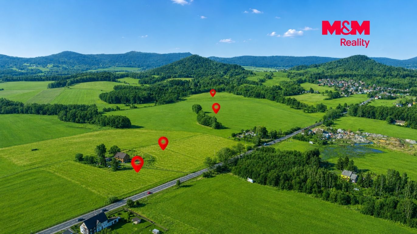 pohled na pozemek 1