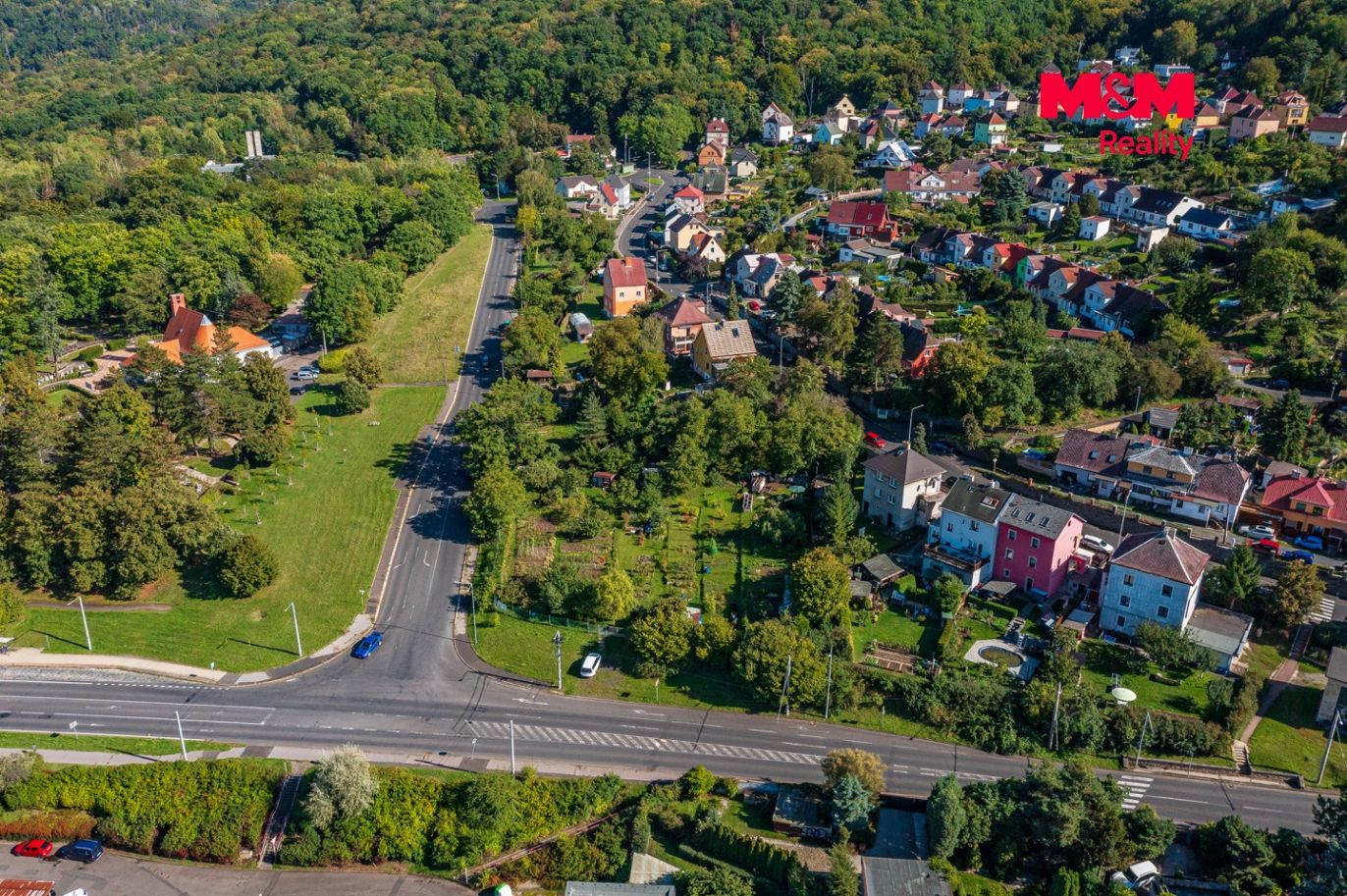 pohled na pozemek