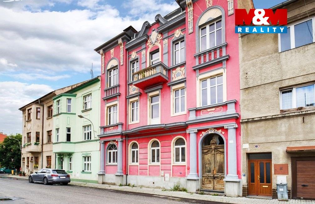 dům