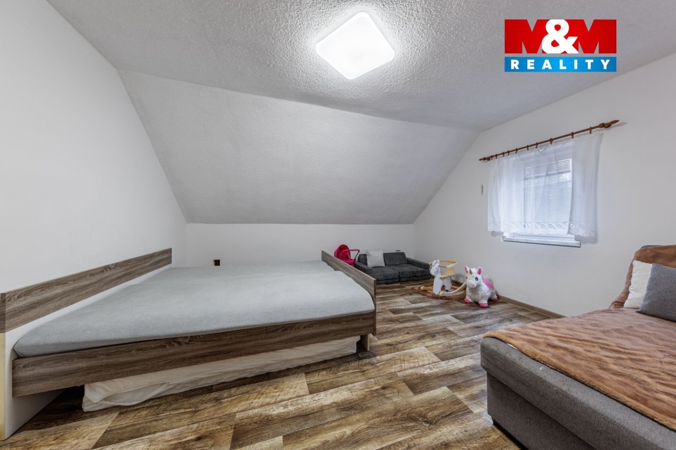 044A0639-HDR.jpg
