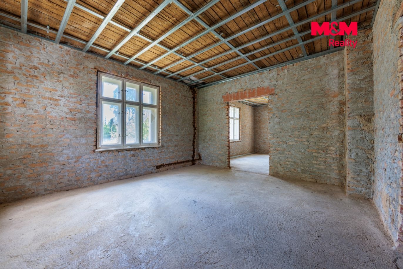 6U1A8443-HDR.jpg