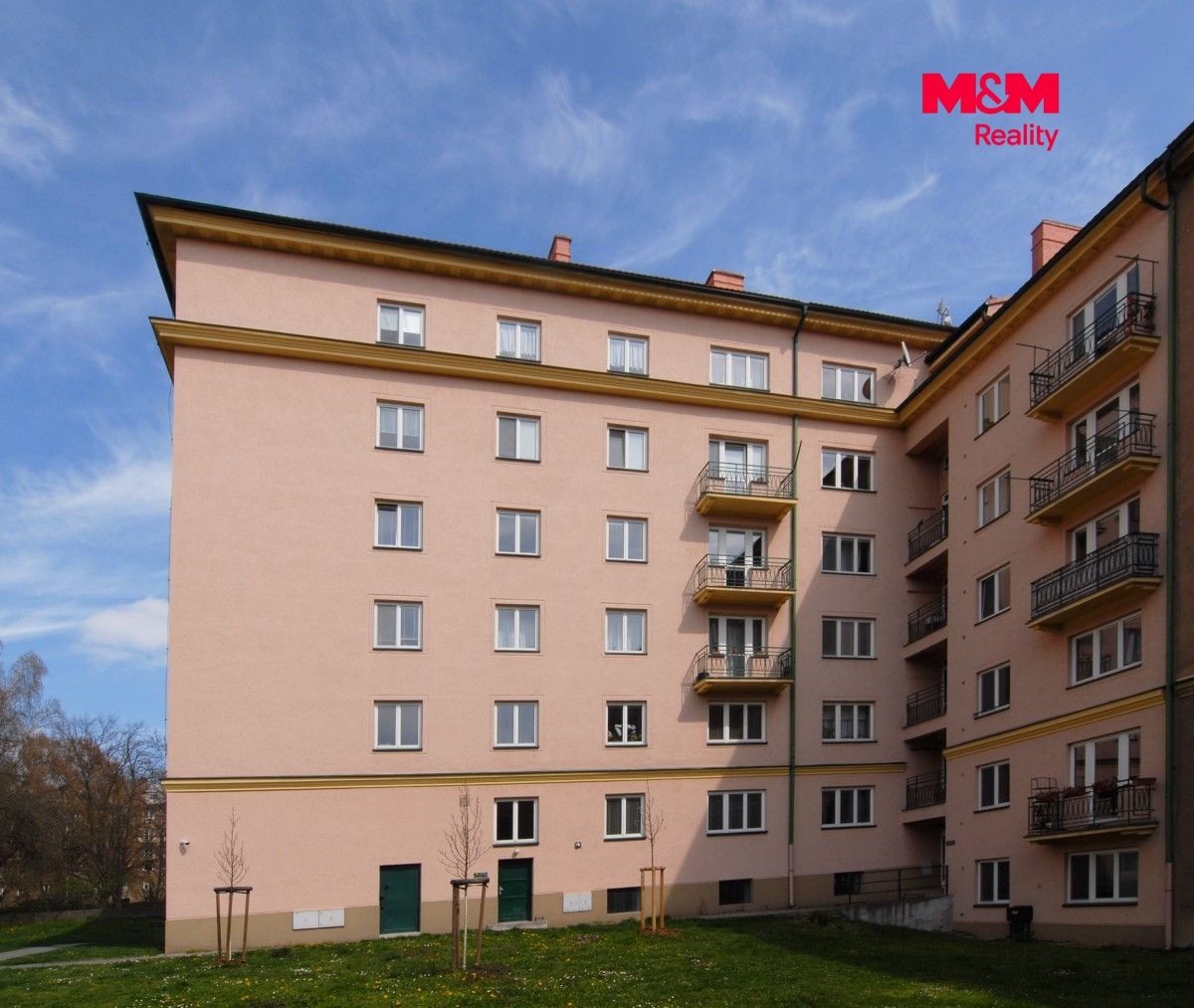 11N_6702.jpg