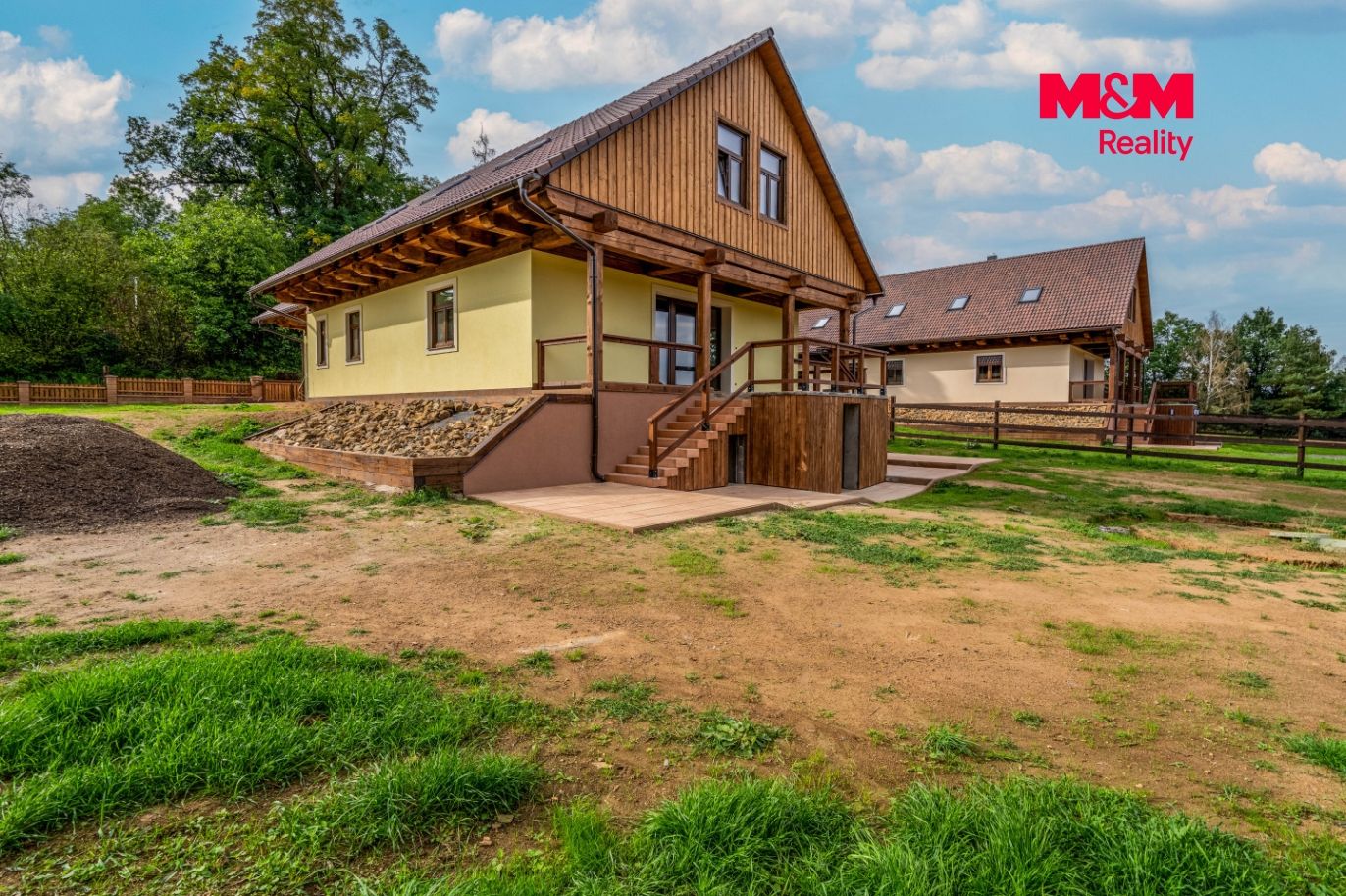 dům