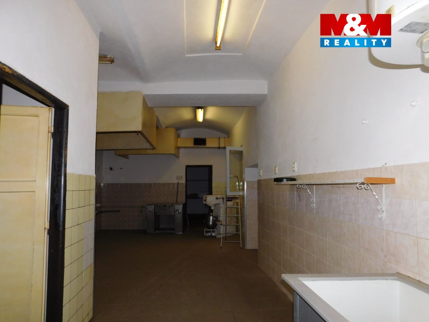 b1955682-42b9-4d30-91c4-ca1a9da4eadf.jpg