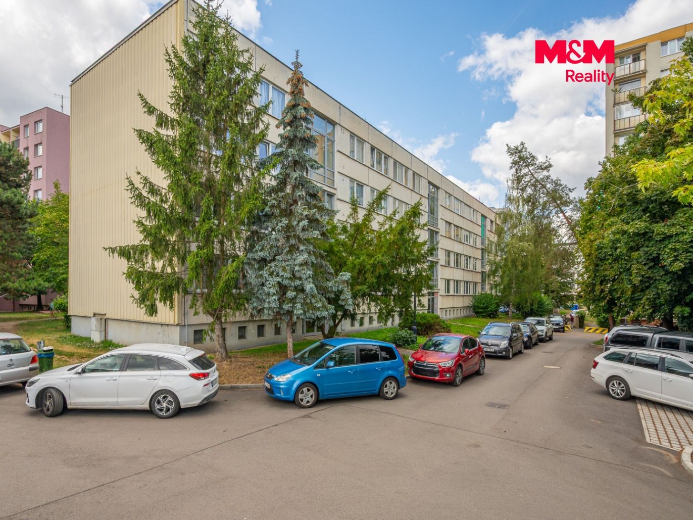 BYT BENESOV-27.jpg