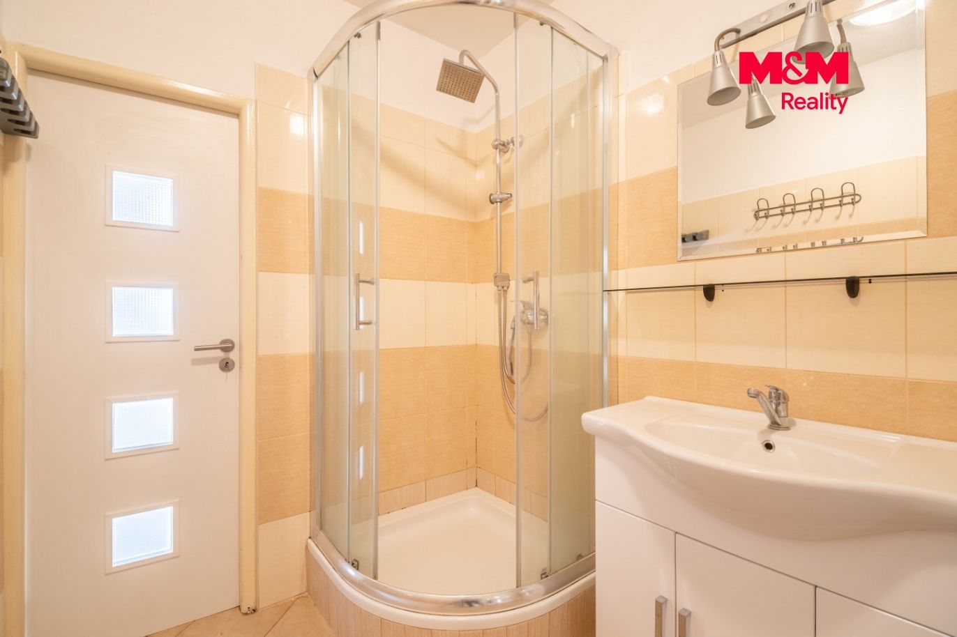 955866 - Pronájem bytu 3+1, 69 m², Praha, ul. Jablonecká