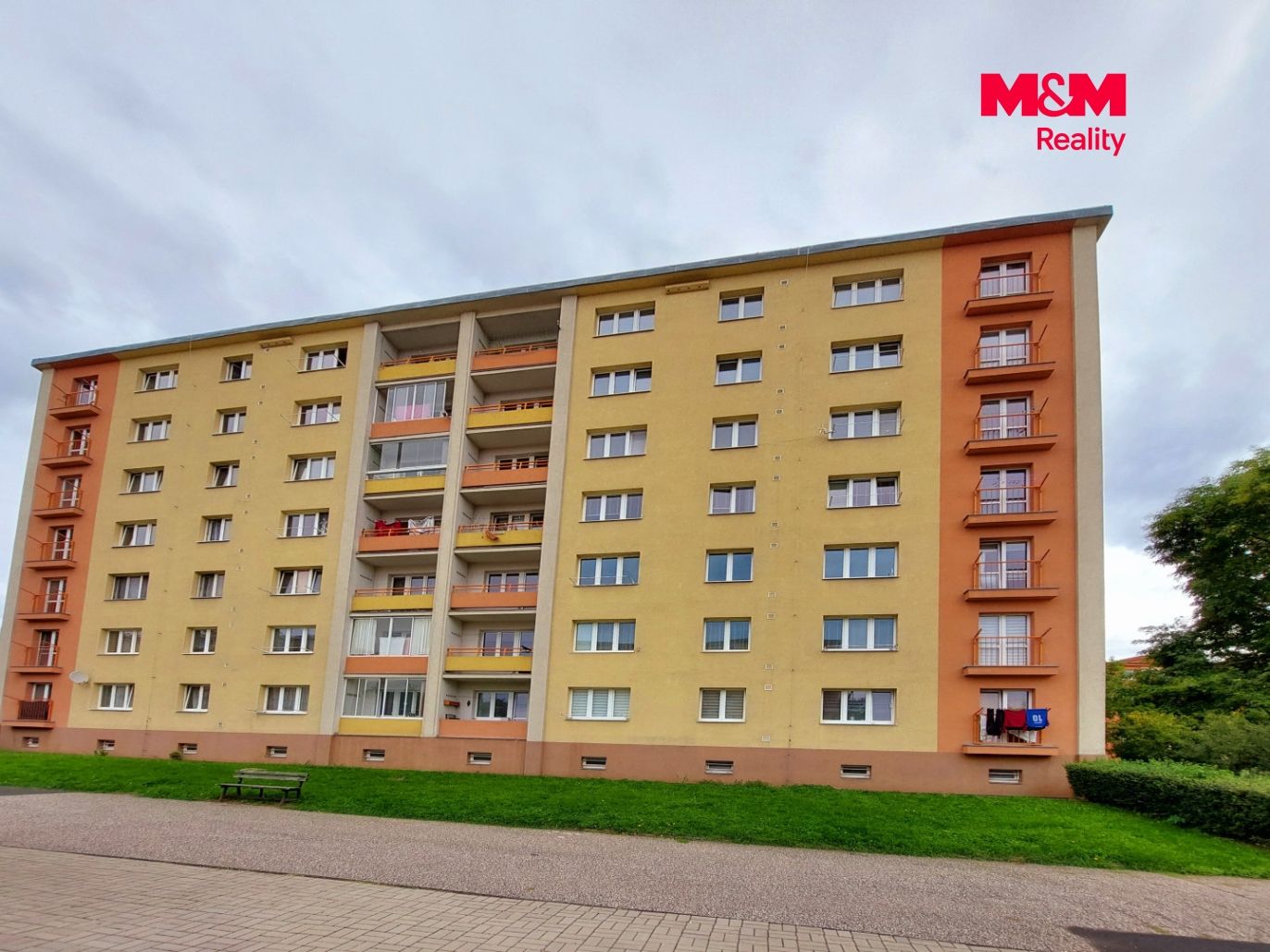 Dům
