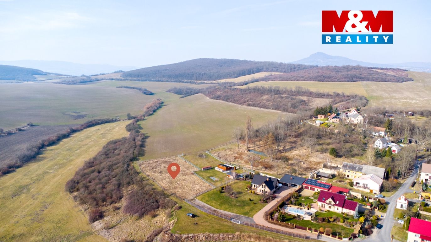 pohled na pozemek