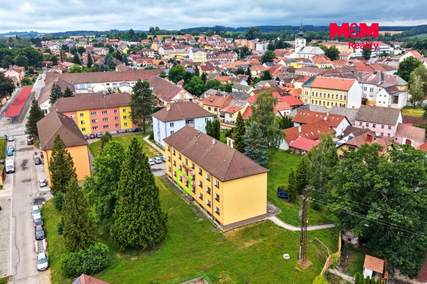 Dům a okolí