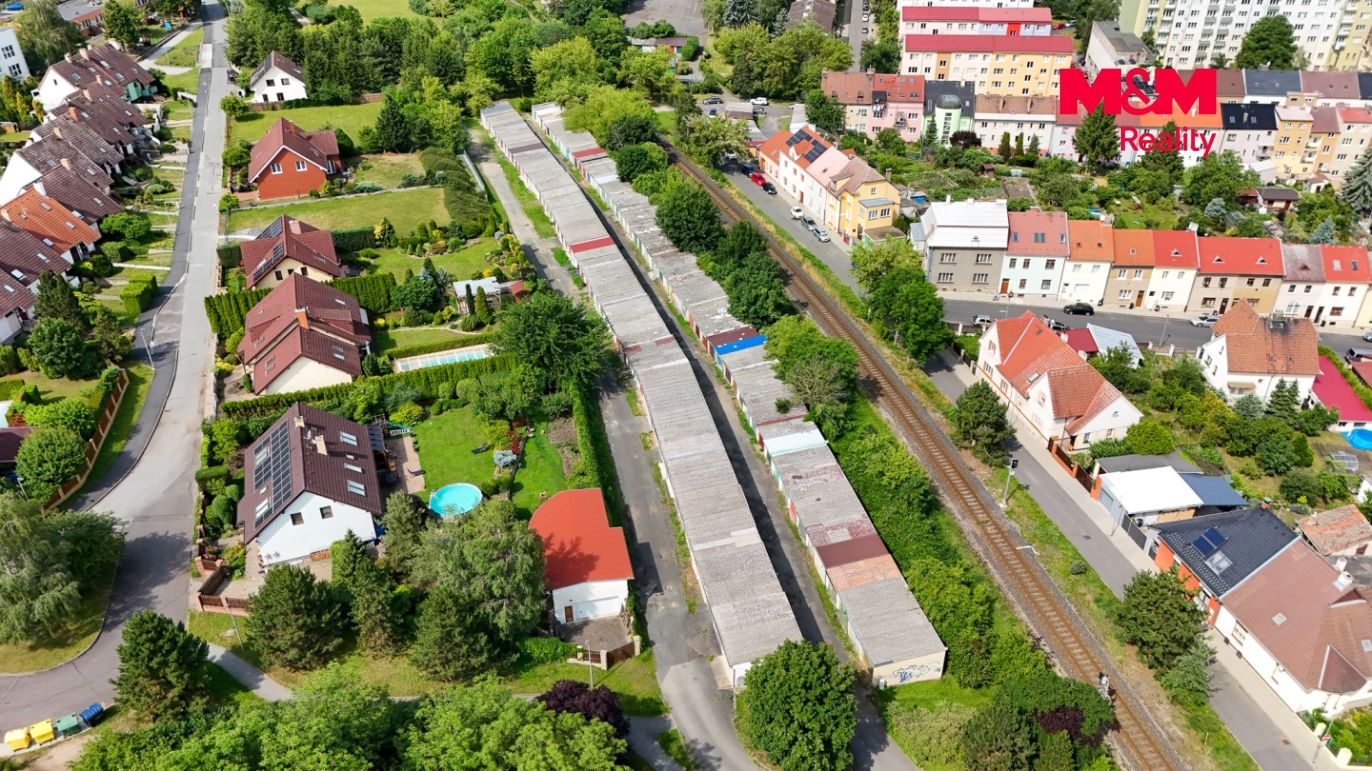 Garáž