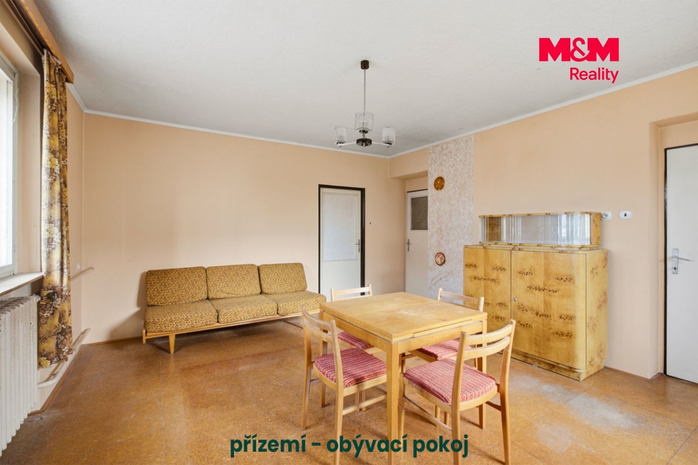 Realitní fotografie - Skřivaň - Martin Přibyl - 4 - text.jpg