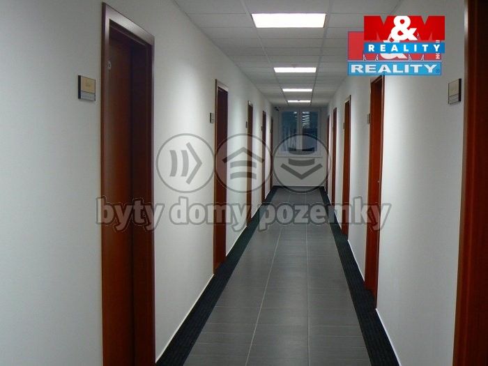 86ac91c3-cc87-4627-a30a-99f7a20371d2.jpg