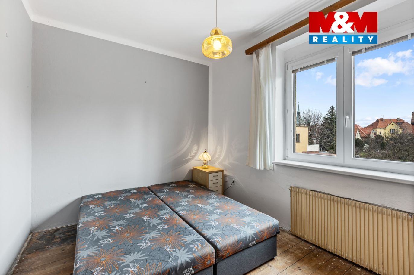 Realitni╠ü_fotografie_-_Louny_-_Dominika_Dona╠ütova╠ü_-_18[1].jpg