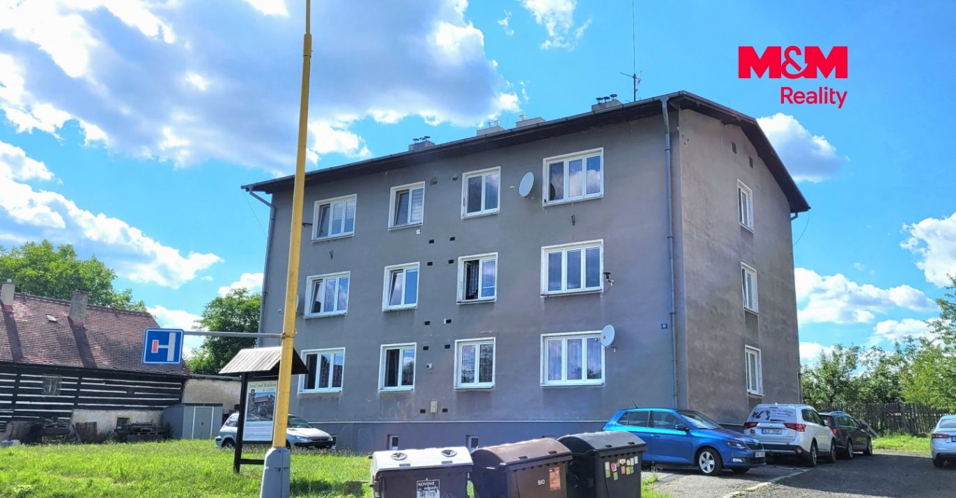 Dům