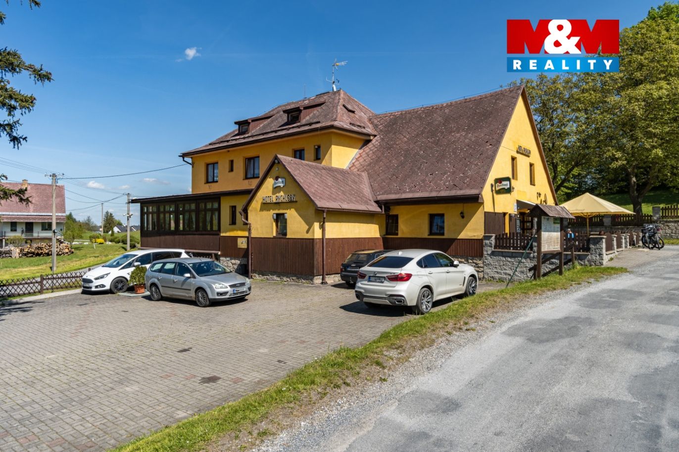 MM01 Černá Voda - letní menší.jpg