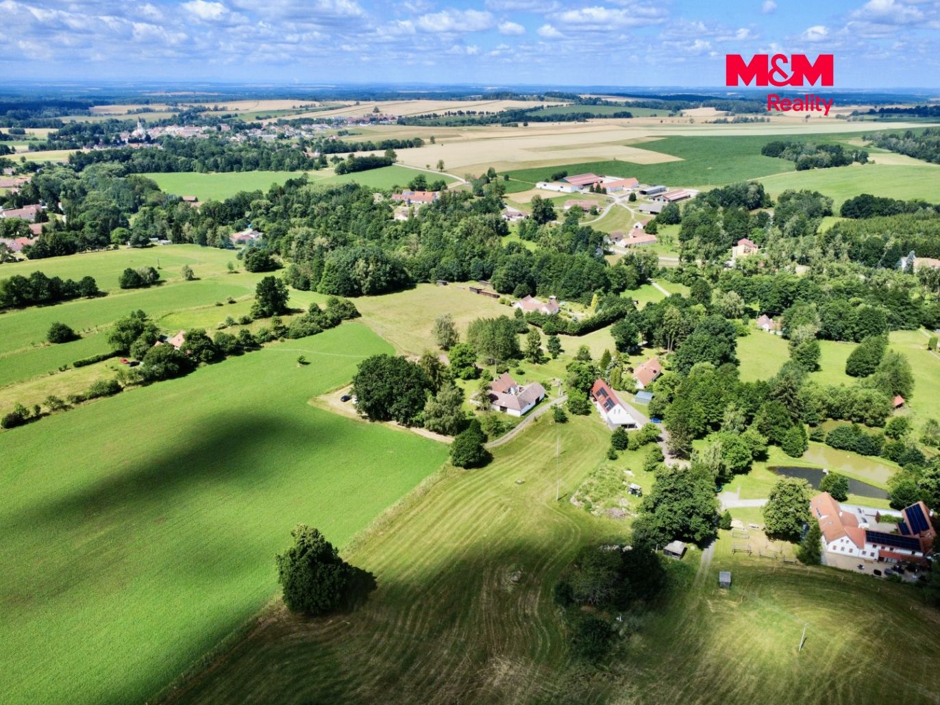 Prodej zemědělské usedlosti s pozemky 37992 m², Světce