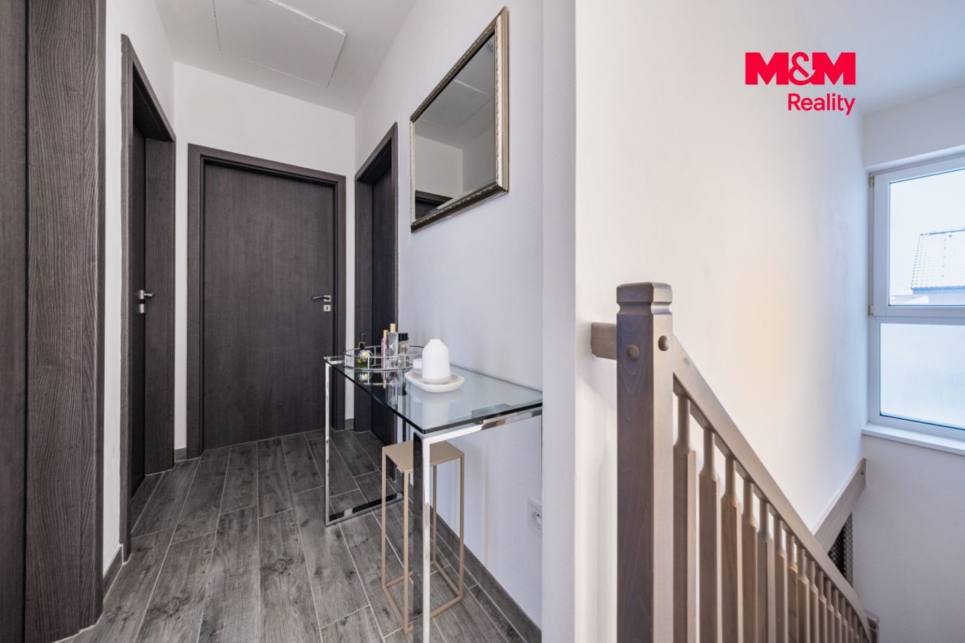 Prodej rodinného domu, 93 m², Kostelec n. Č. l, ul. Pražská