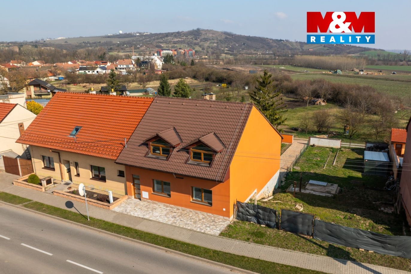 Pohled z ulice