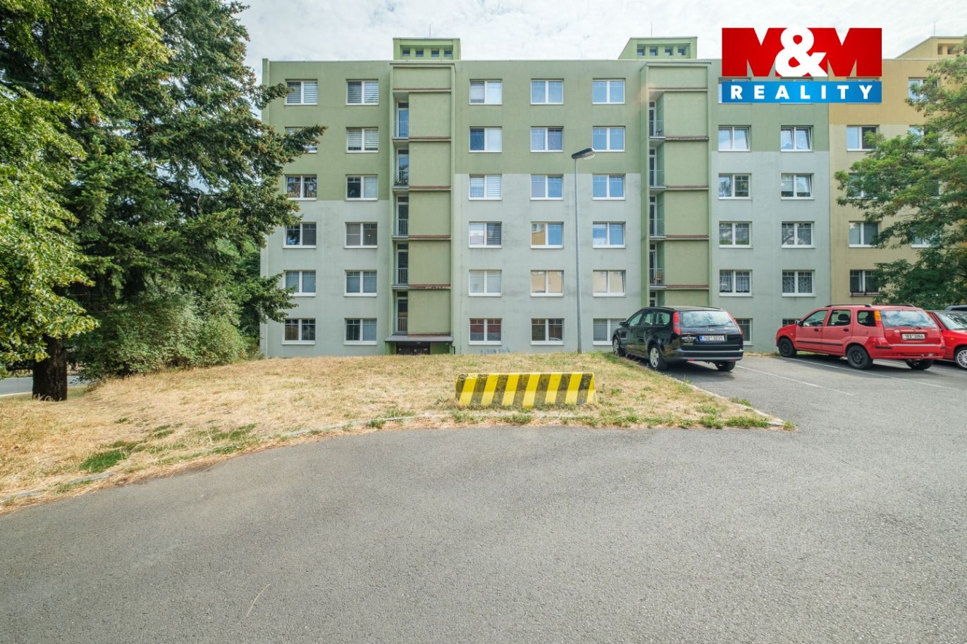 Dům