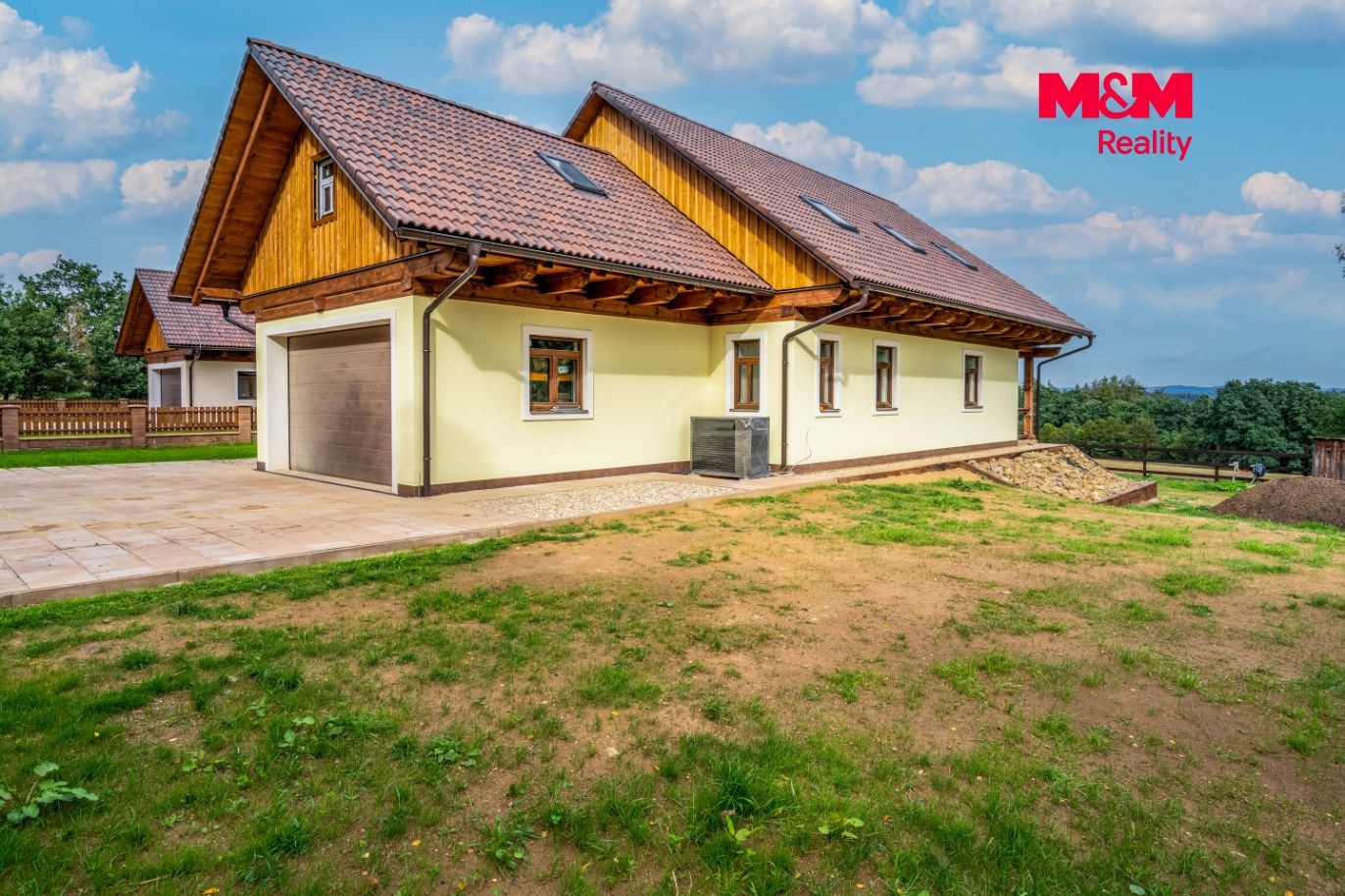 dům