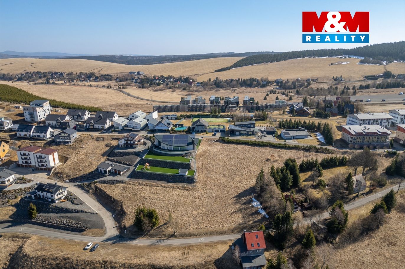 Prodej komerčního pozemku, 1666 m², Loučná pod Klínovcem