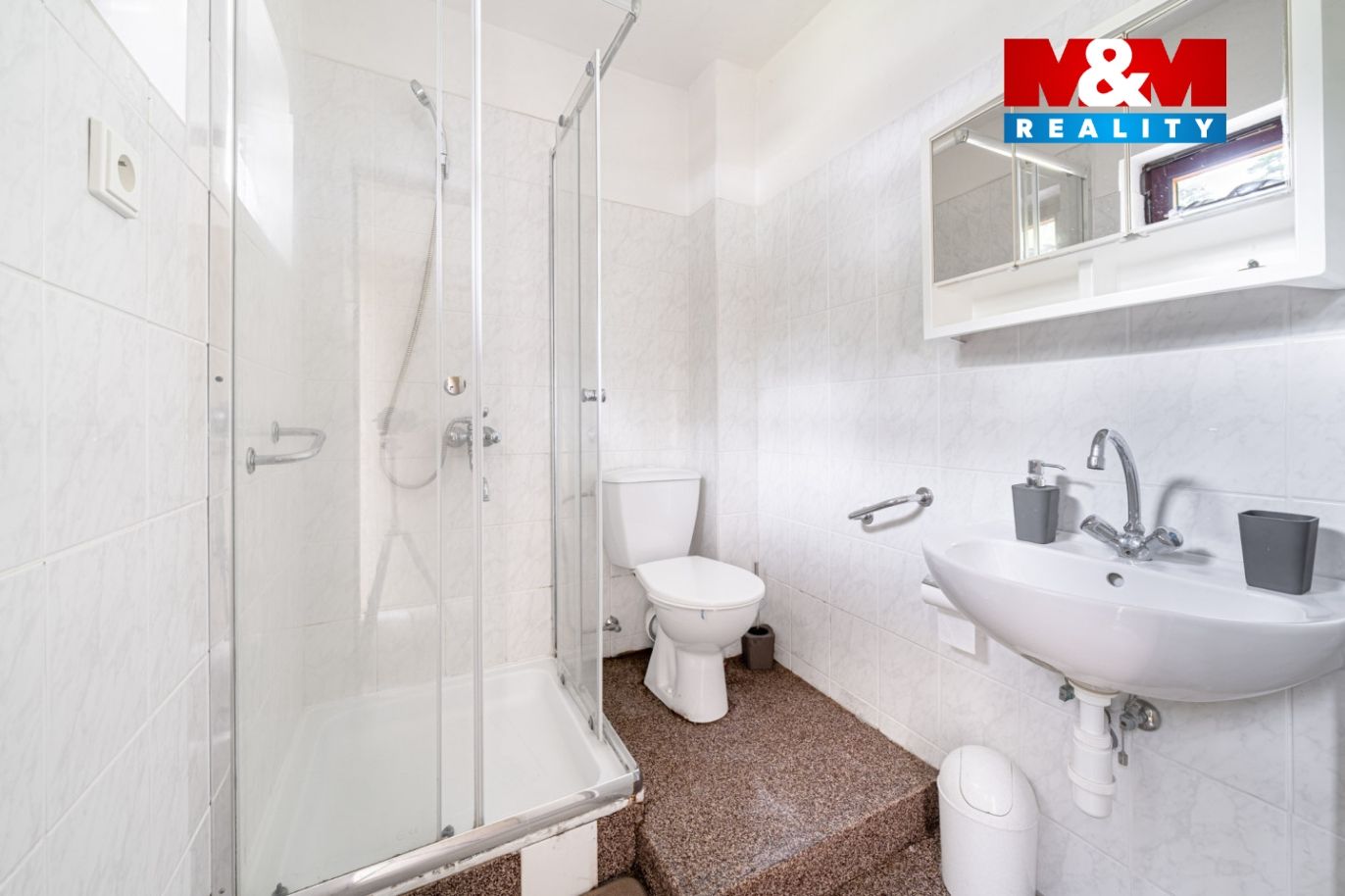 Prodej rekreačního areálu- Kemp, 795 m², Mezirolí