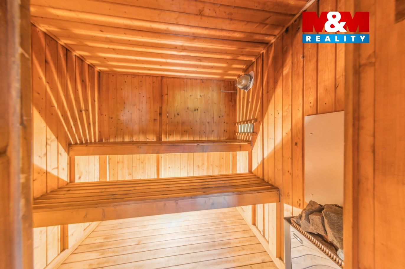 sauna1.jpg