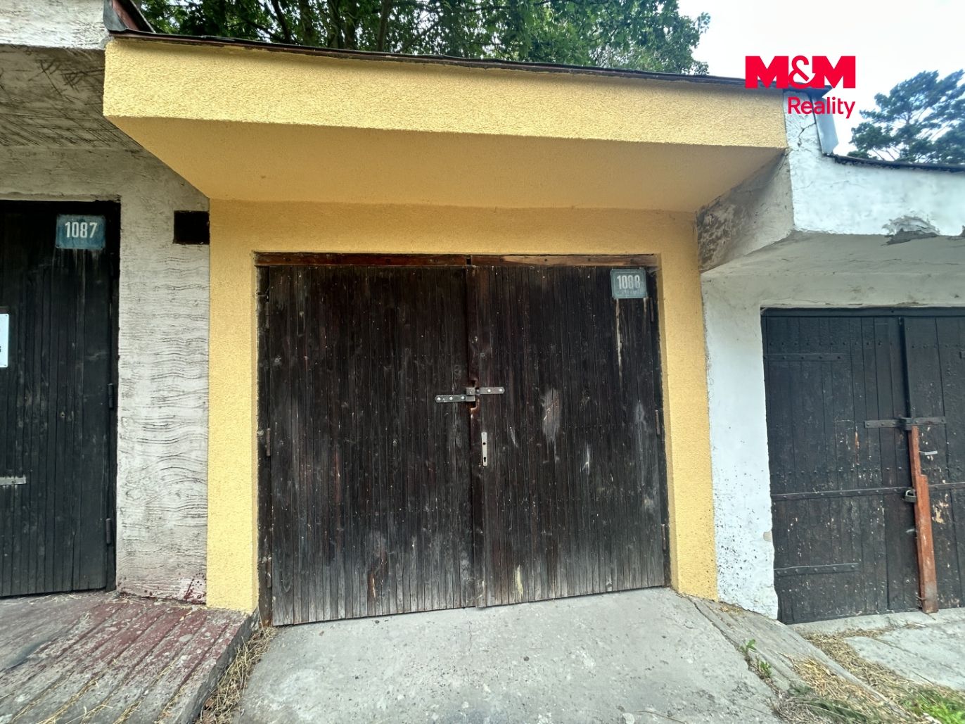 garáž