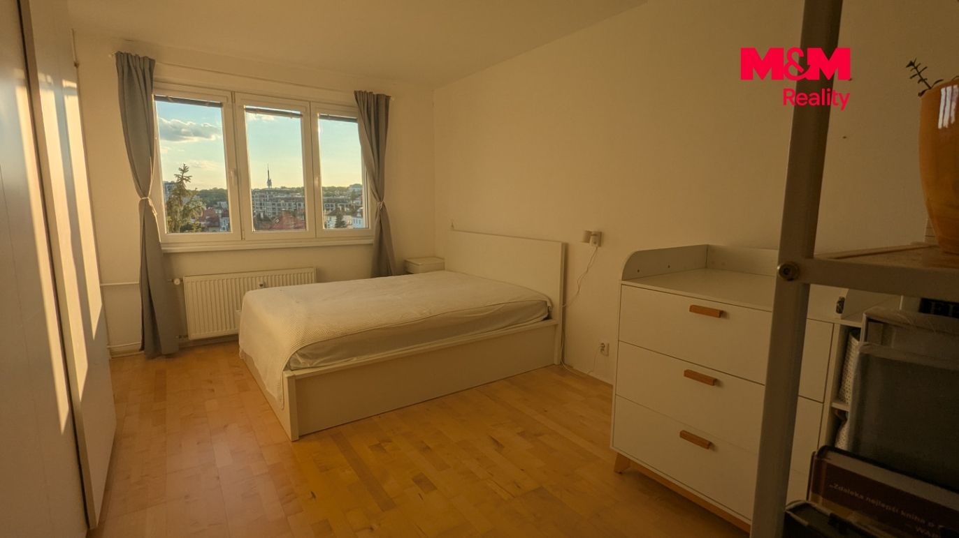 ložnice1, strašnice.jpg