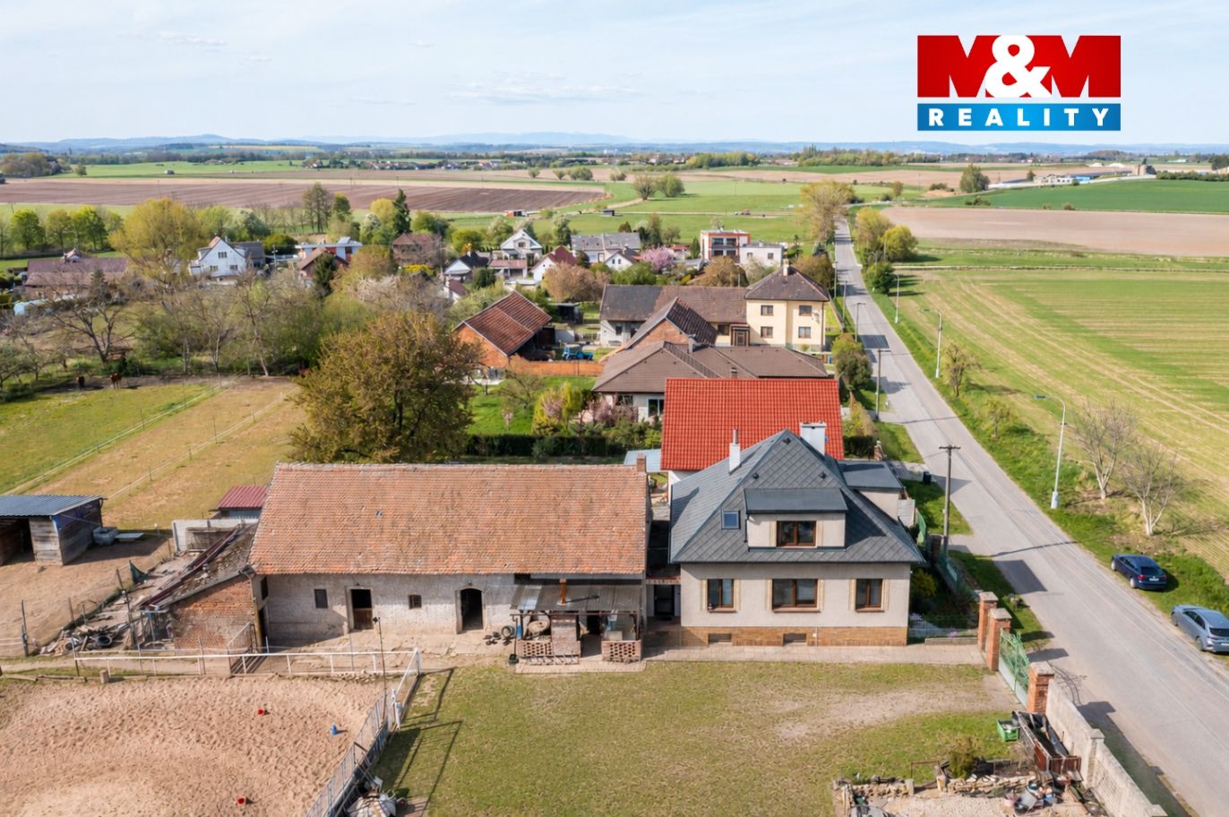 dům
