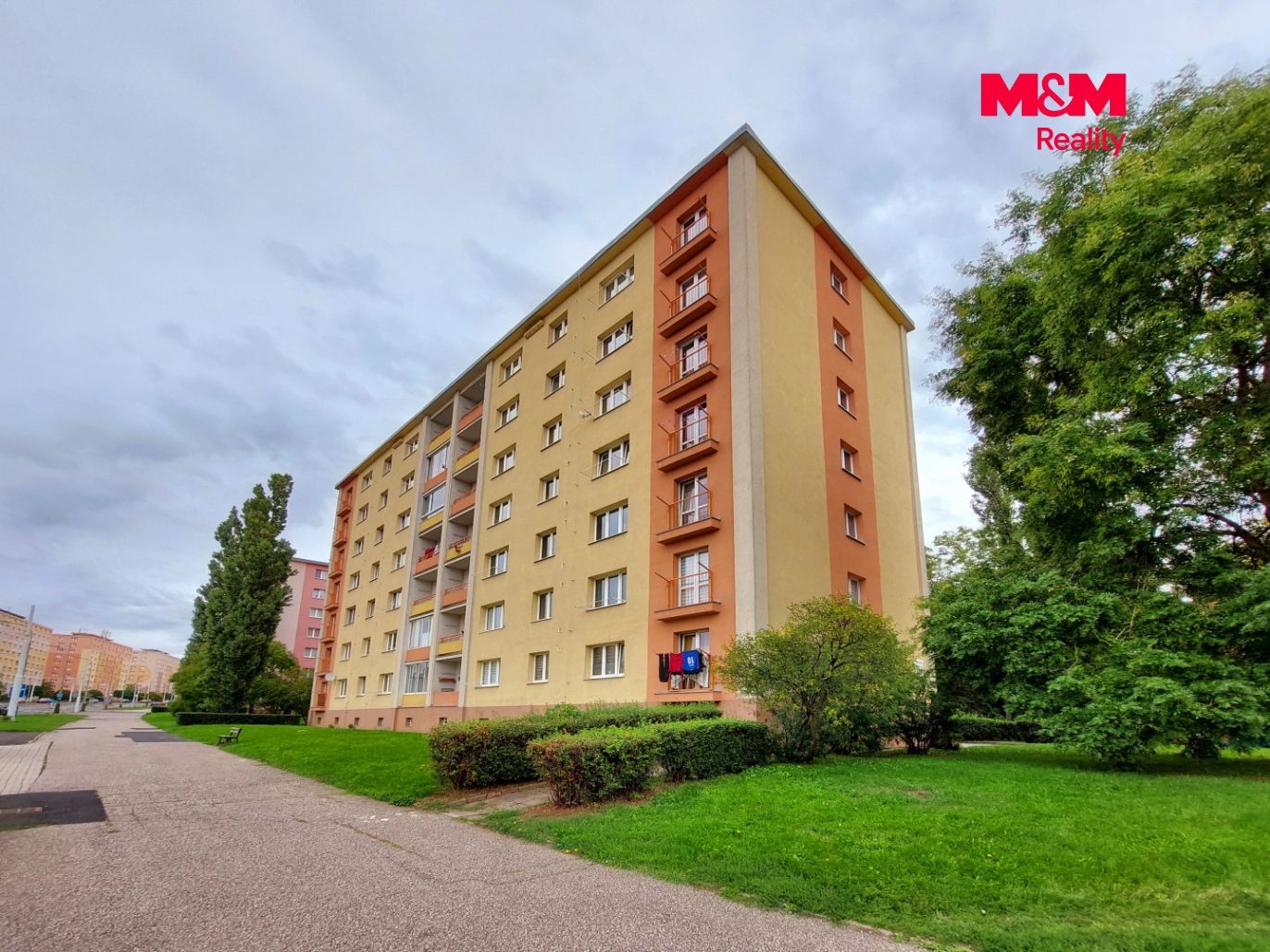 Dům
