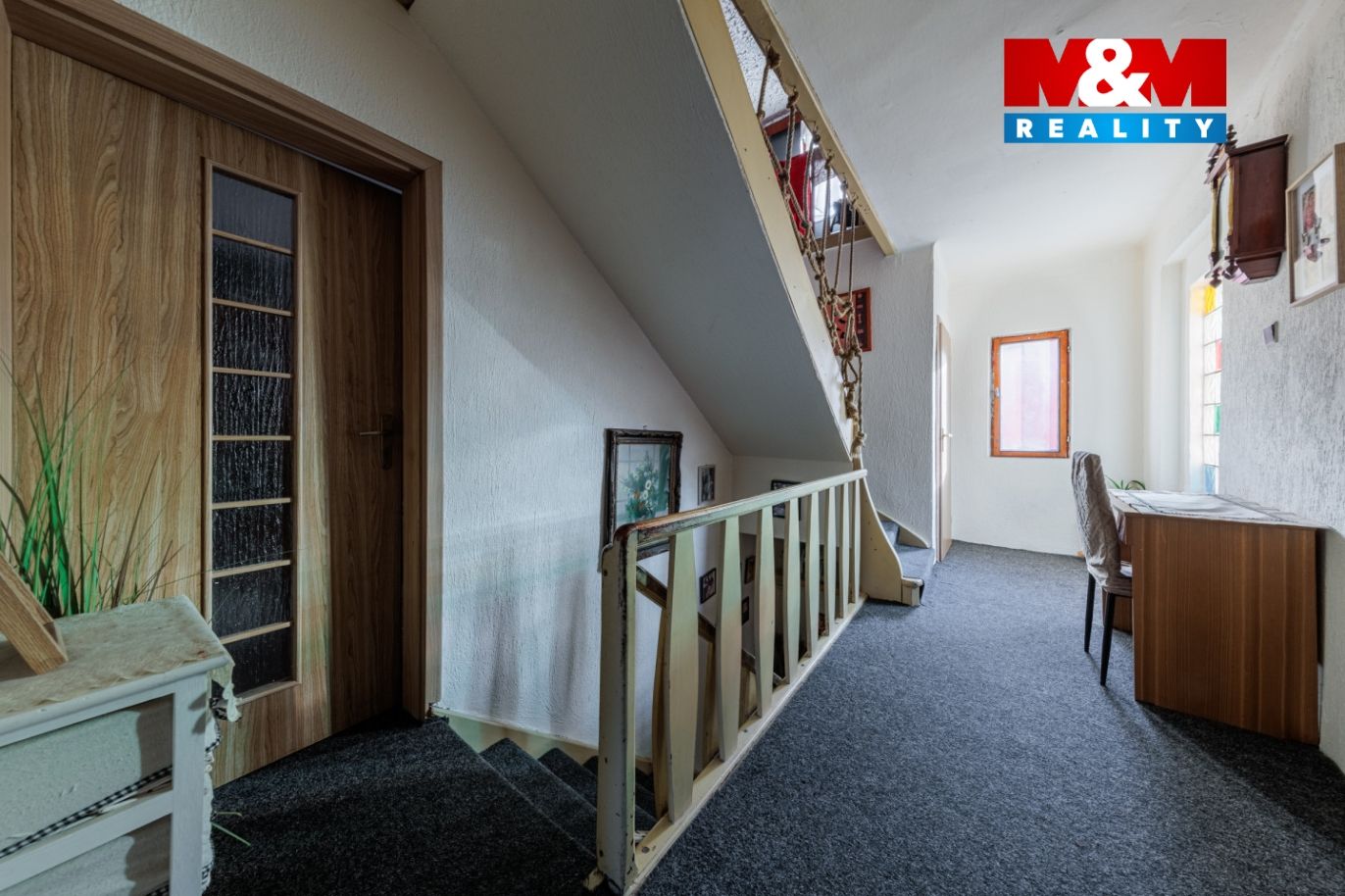 044A2882-HDR.jpg