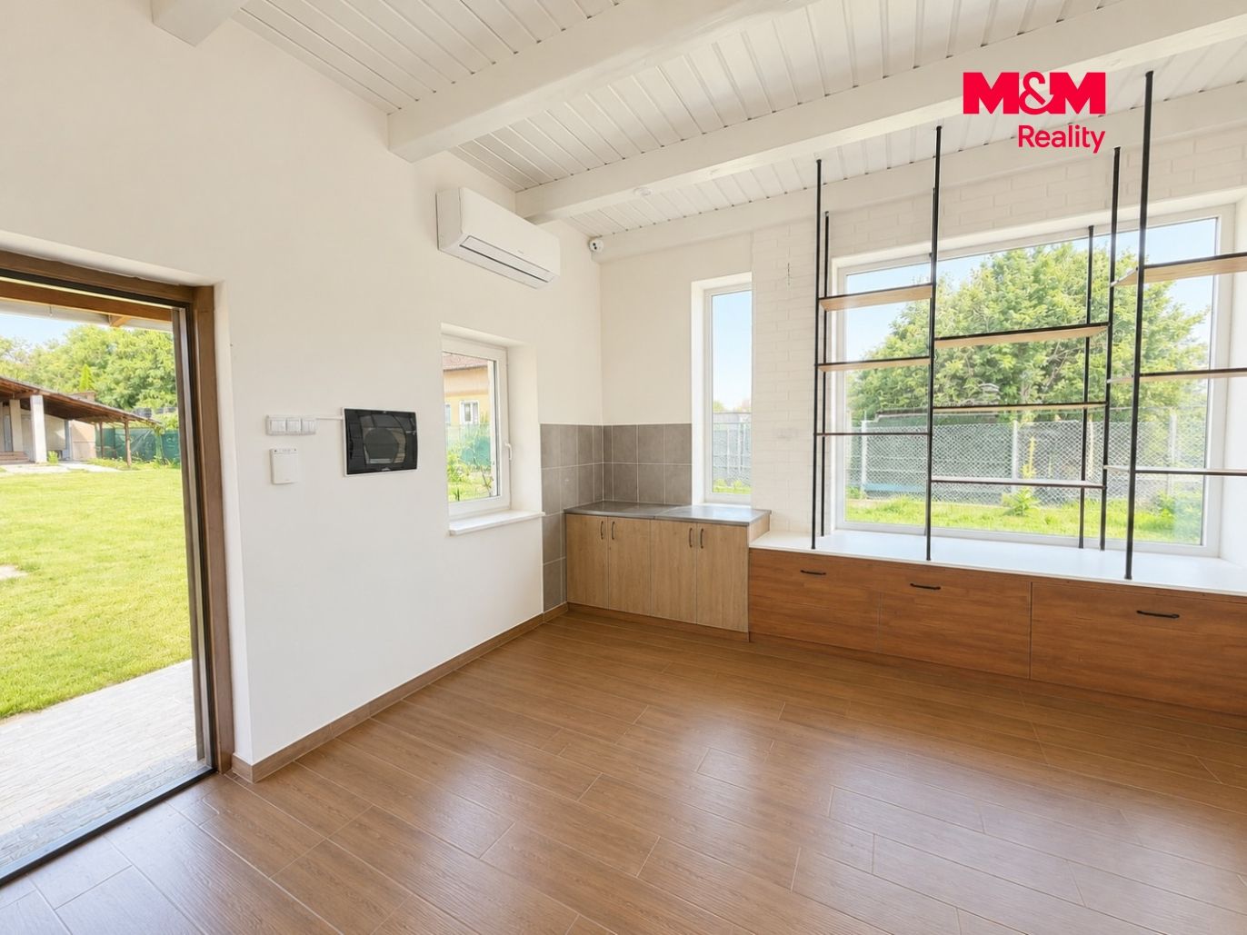 Pronájem obchod a služby, 38 m², Mukařov, ul. Kutnohorská