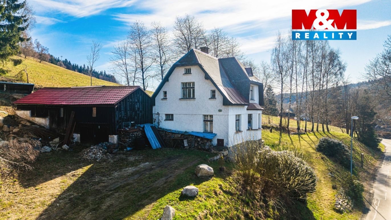dům