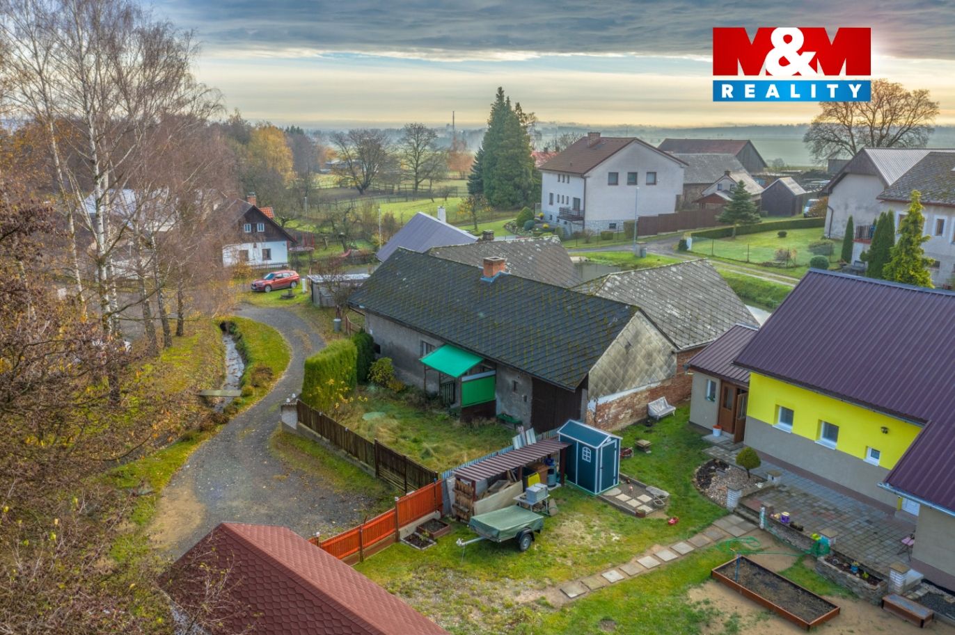 dům