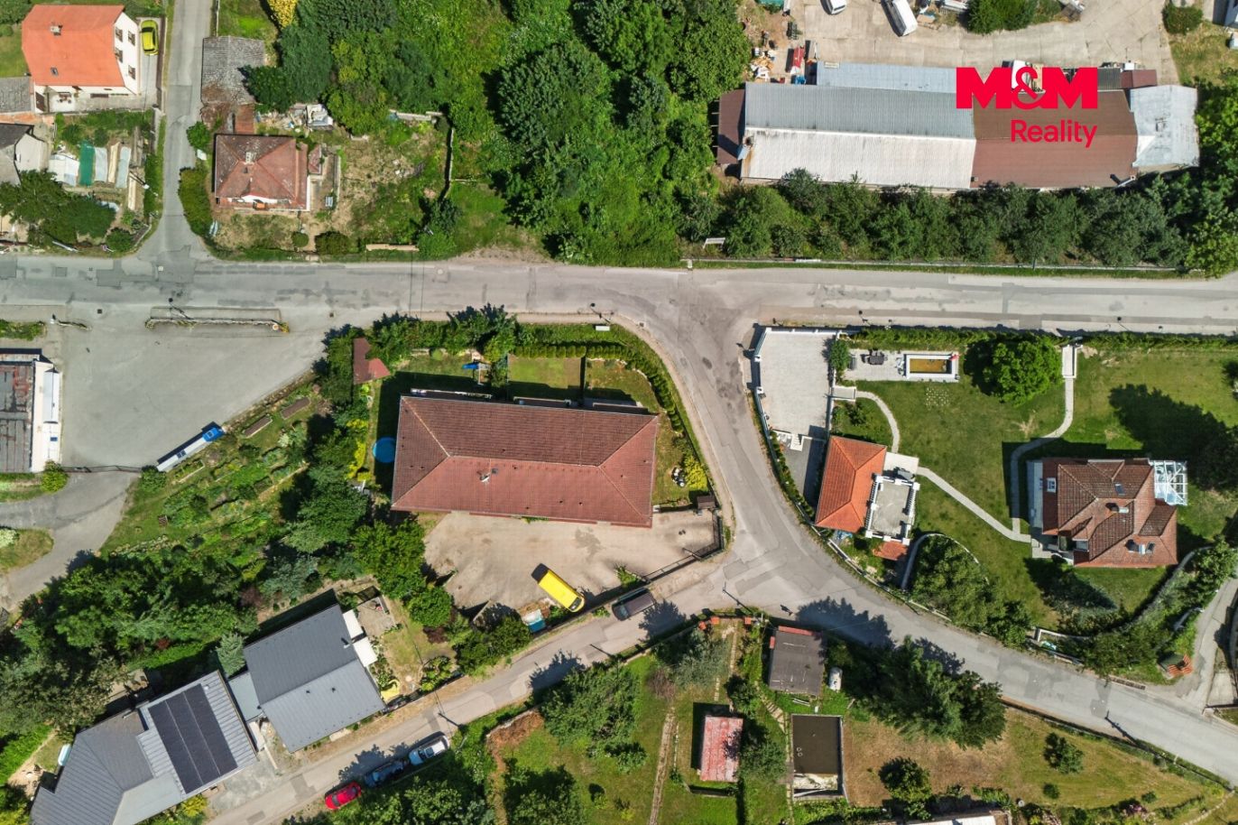 Měchenice 2.jpg