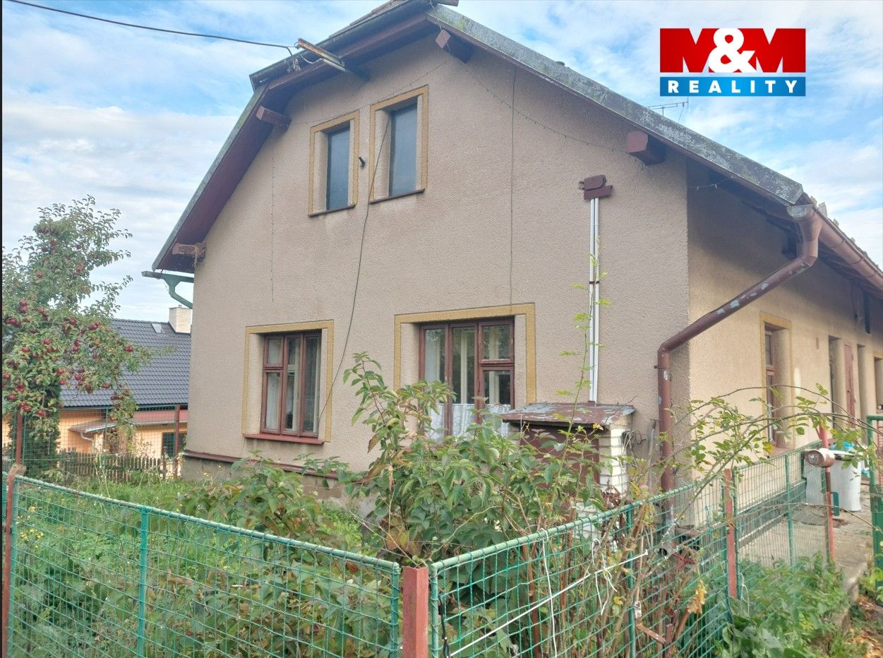 dům