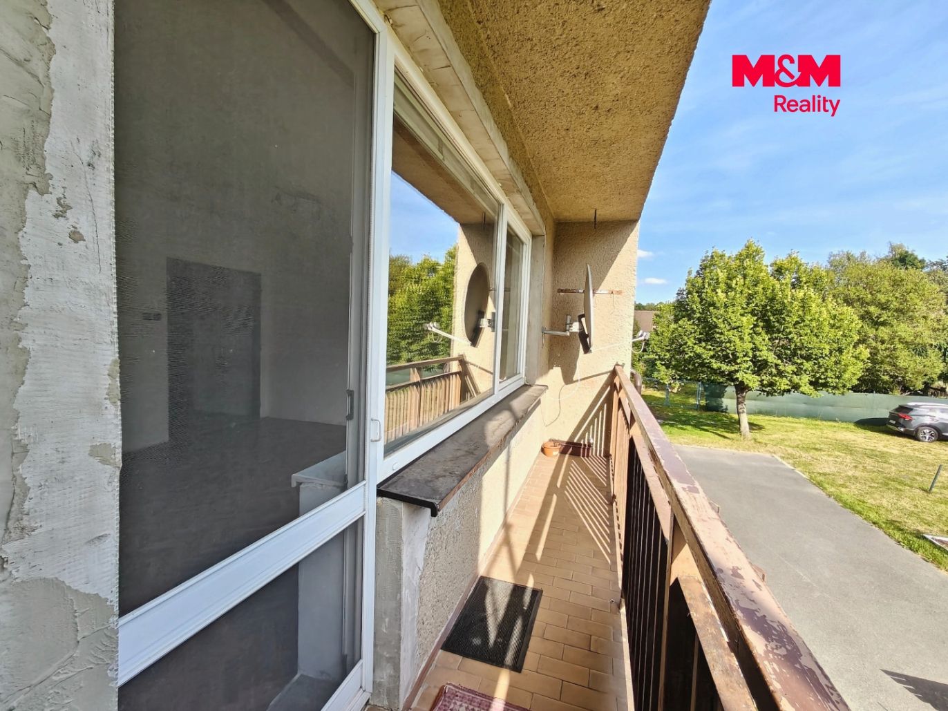 03 BALKON_VelkeProskleni.jpg