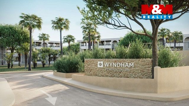 Mallorca - Resort entrance-web.jpeg