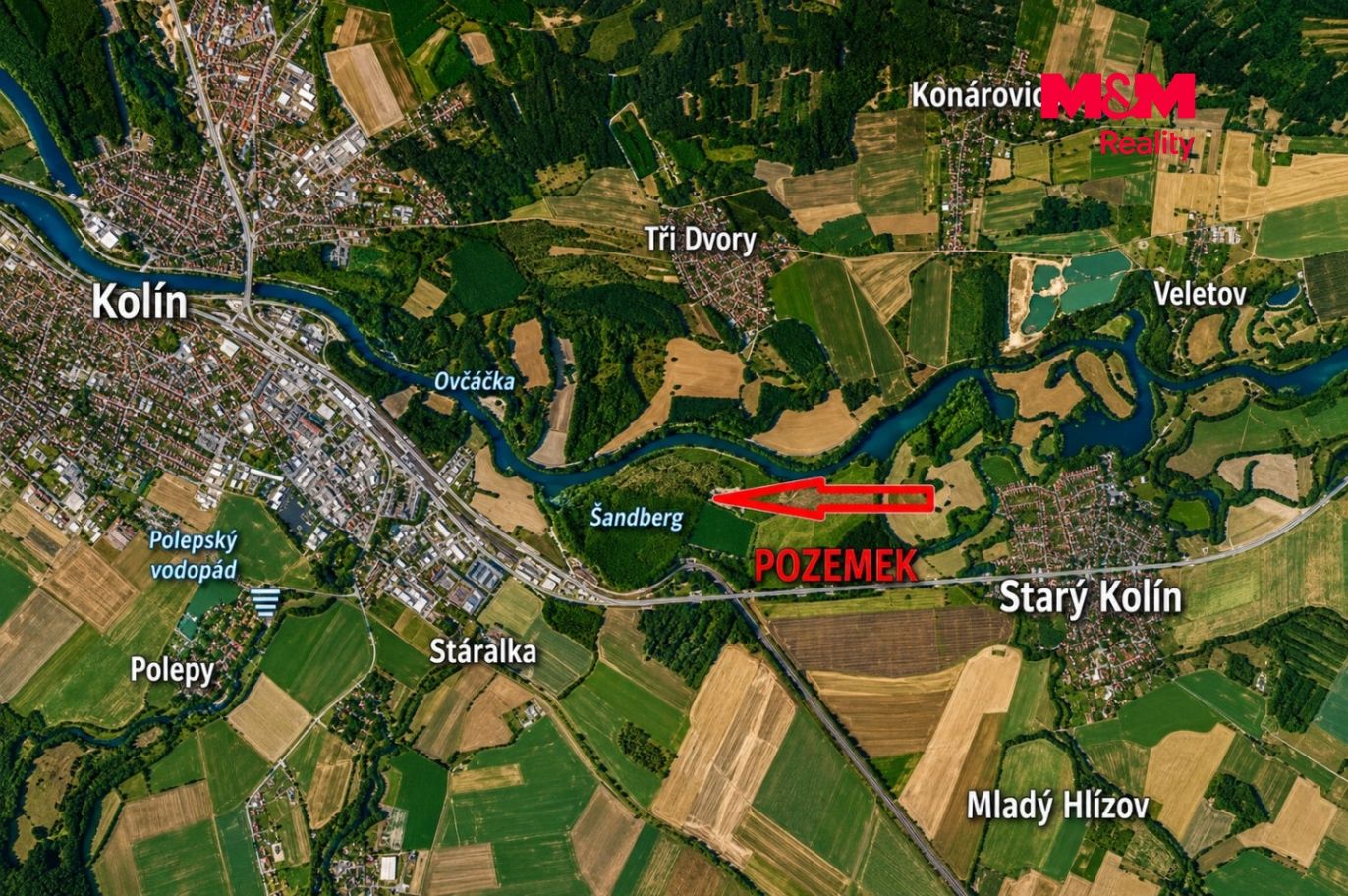 Pozemek u pískovny