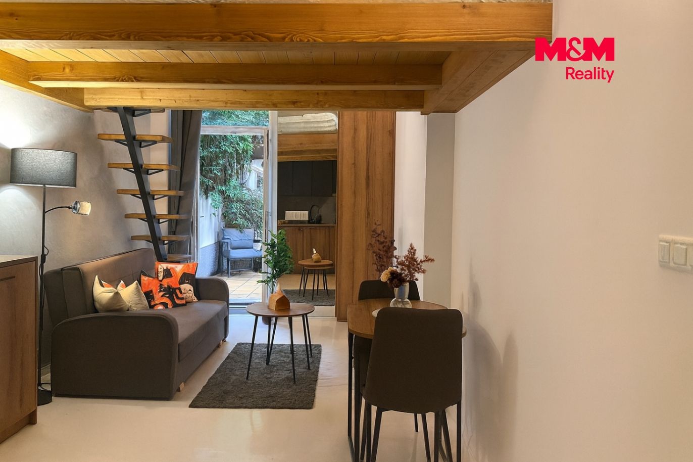 Pronájem bytu 1+kk, 34 m², Praha, ul. Polská