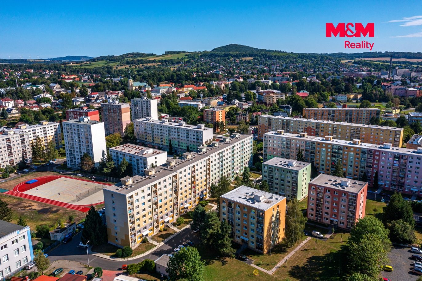 Dům a okolí 