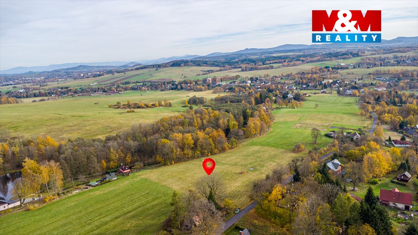 Pohled na pozemek